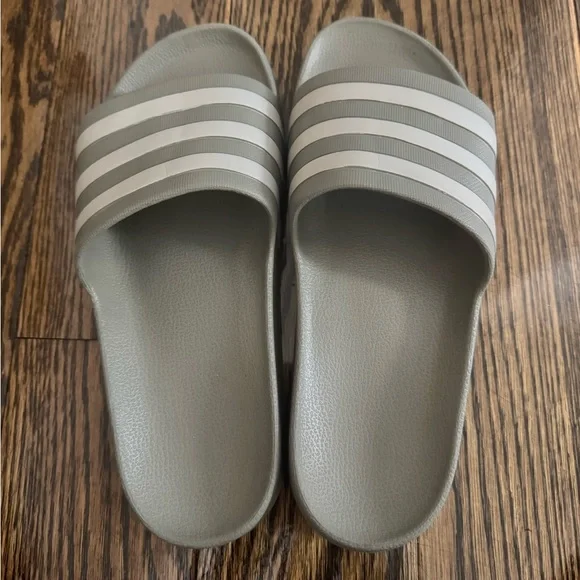 Adidas Slides - Picture 5 of 7